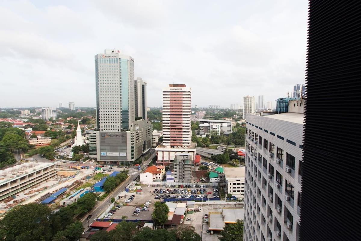 Modern, High Floor Suasana Suites 05 In Jb Τζόχορ Μπάχρου Εξωτερικό φωτογραφία